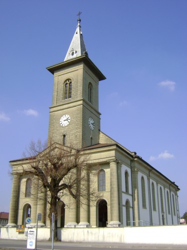 Belfaux église profil.JPG