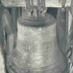 ancienne cloche Livremont