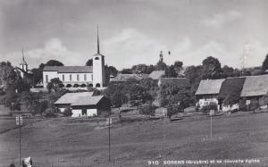 L'ancienne et la nouvelle église côte à côte (carte postale)